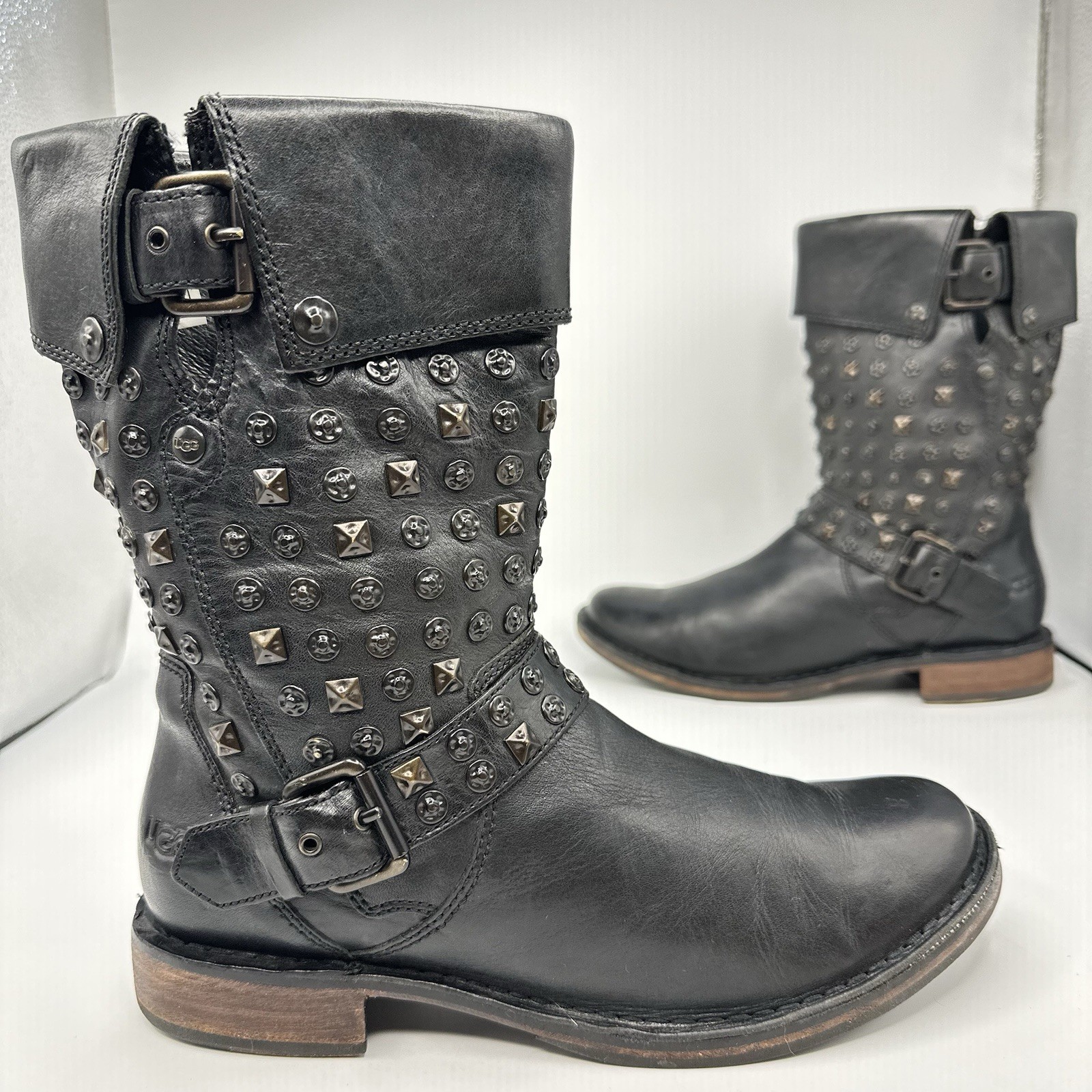 UGG-Conor Women 8.5 Black Leather Cone Stud Moto Boot Zip Buckle