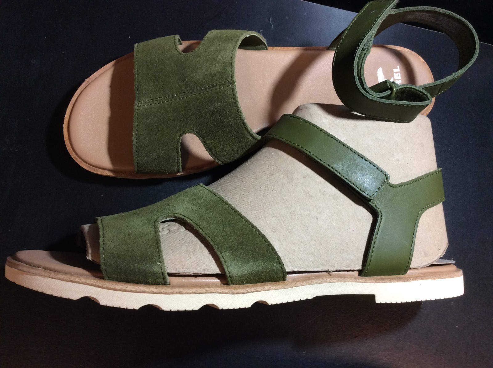 Sorel Women’s Ella III Ankle Strap 10.5 Utility Green & Honey White Waterproof