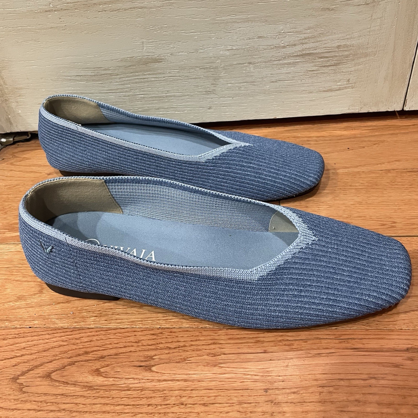 Vivaia Denim Blue Margot 2.0 Square-Toe-V Cut Women’s Flats EU 41 (US 10-10.5)