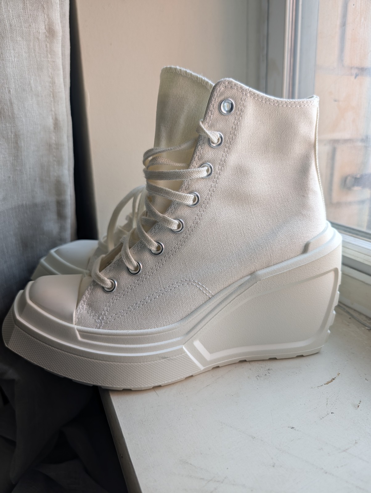 Converse Chuck 70 De Luxe Wedge ‘Egret’ A06479C Women’s Shoes US Sz 8.5