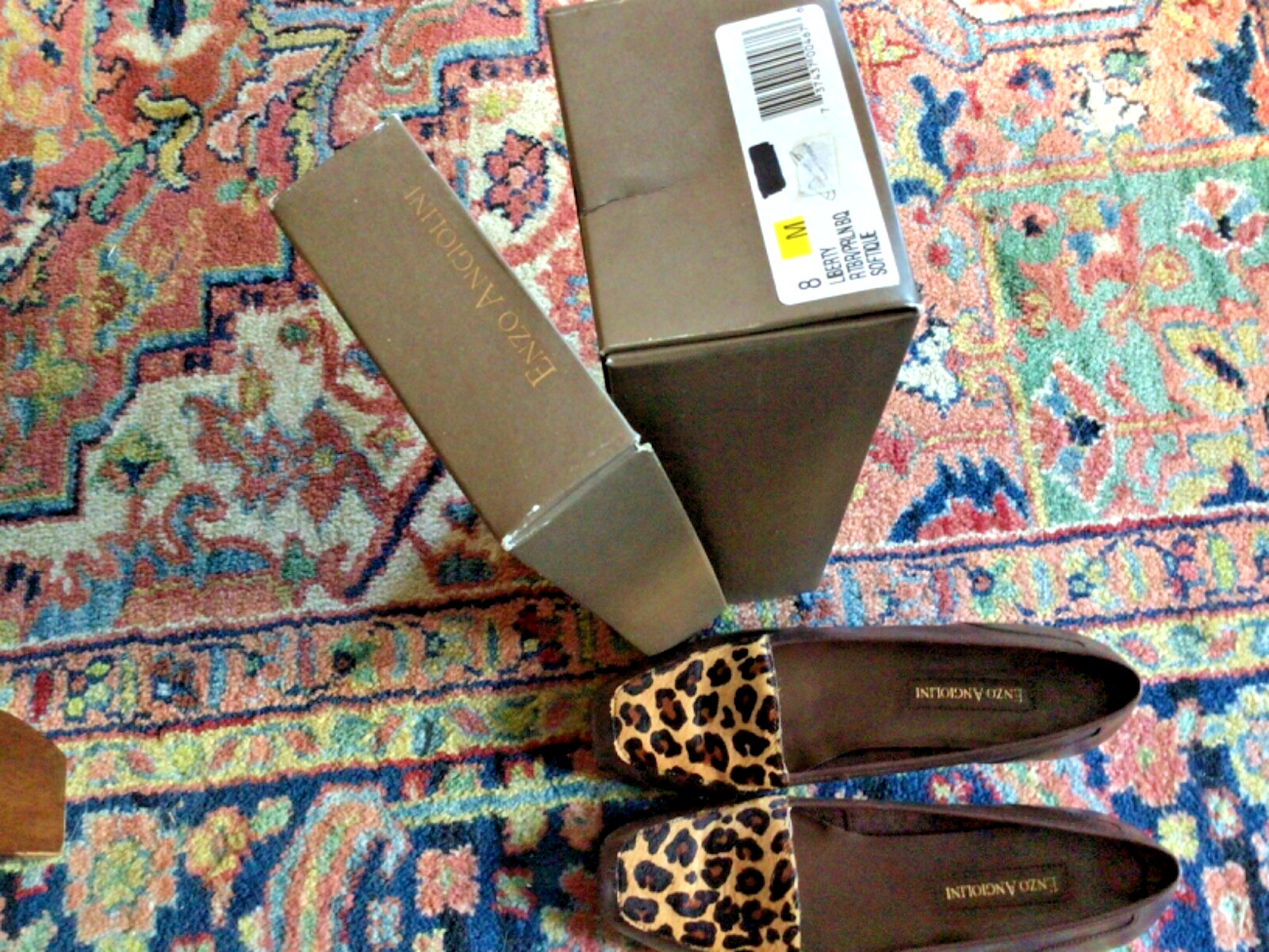 Enzo Angiolini Black and Leopard Print Flats Women’s Slip Ons Sz 8 EUC