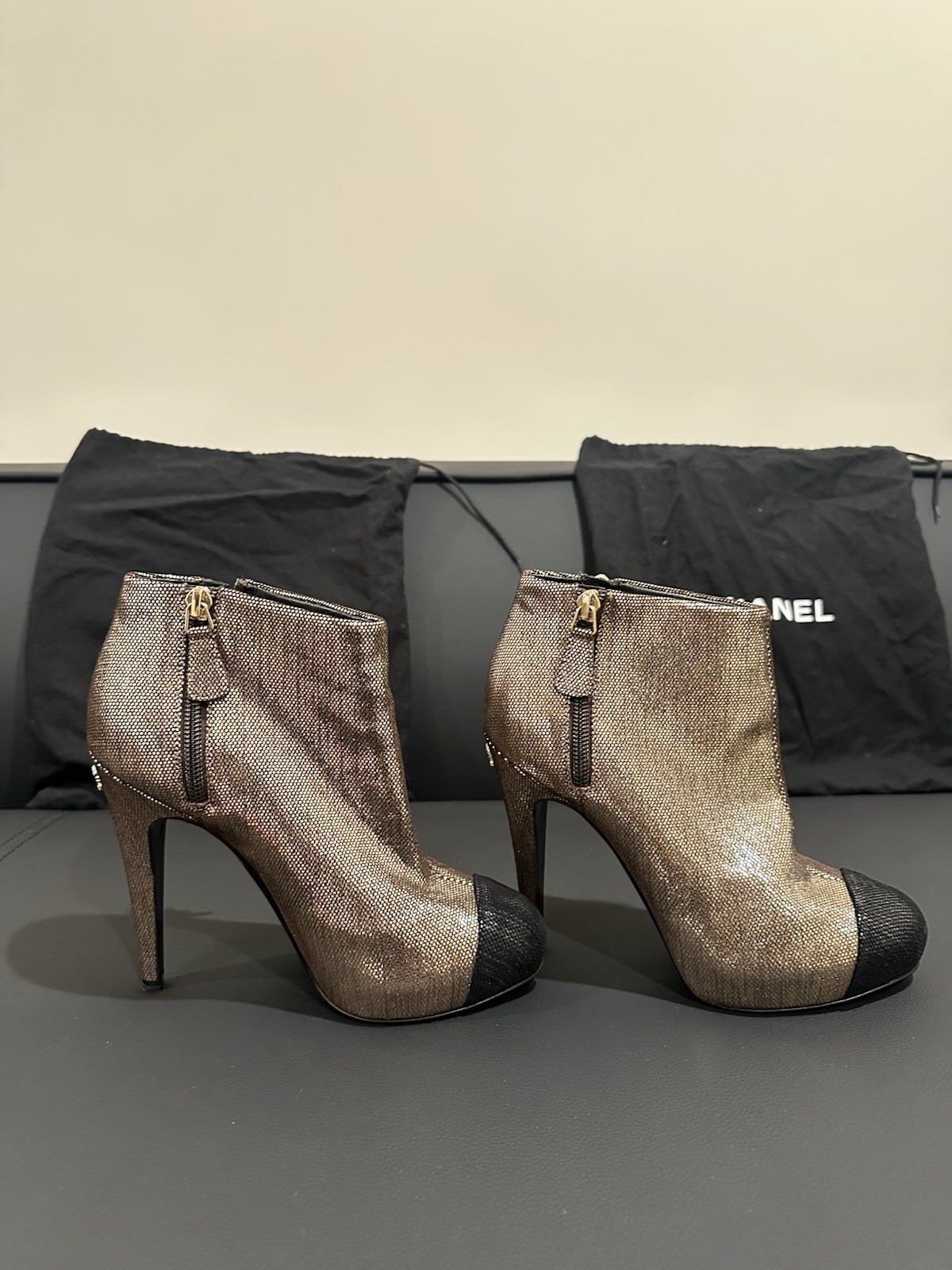 Original Chanel Metallic Cap-Toe Platform Ankle Boots Heels Women’s EU 36.5