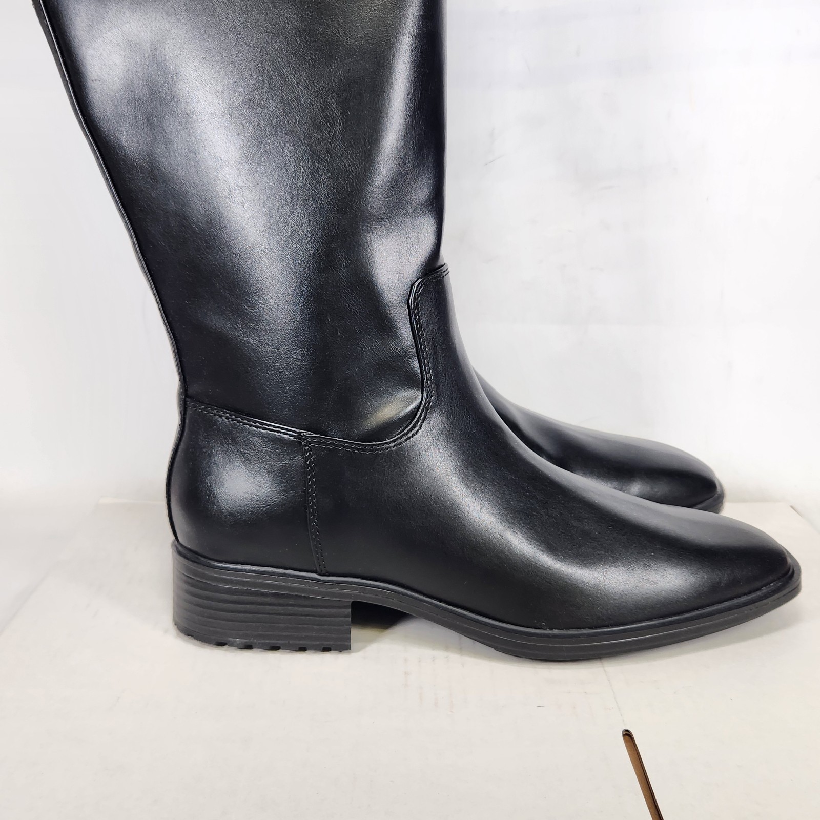 Size 11 – Nine West Barile – Black