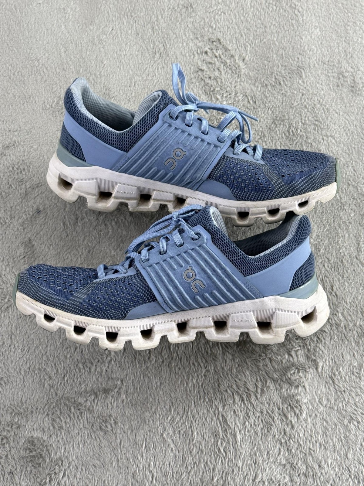 On Cloudswift Shoes Womens Size 9 Blue Lake Sky CloudTec Swiss Sneakers Trainers