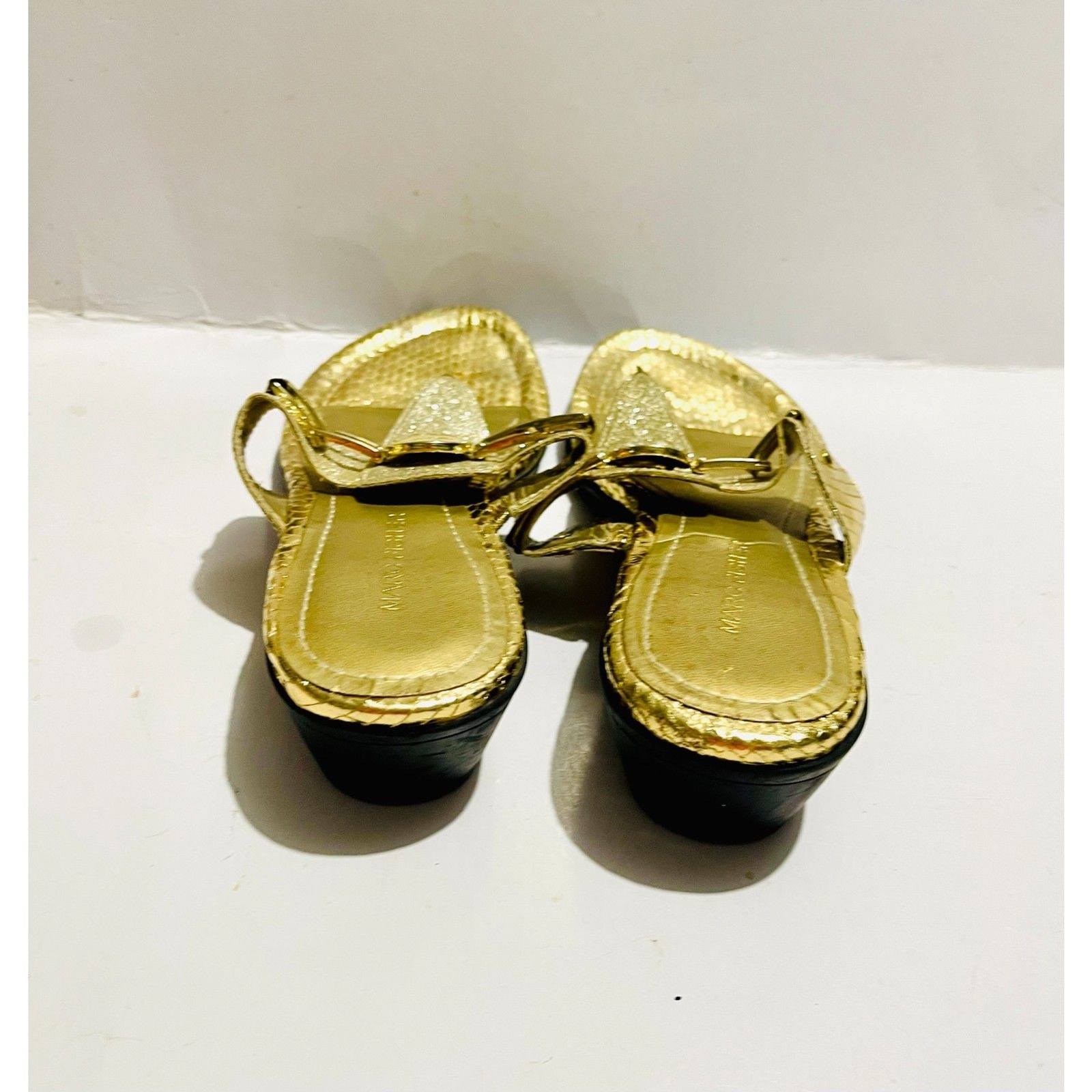 Marc fisher gold sandals Y2K summer beach resort wear feminine casual women 8.5