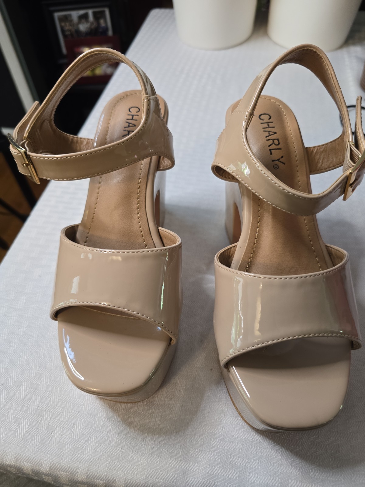 Charly Chunky Heel Nude Shoes Size 7
