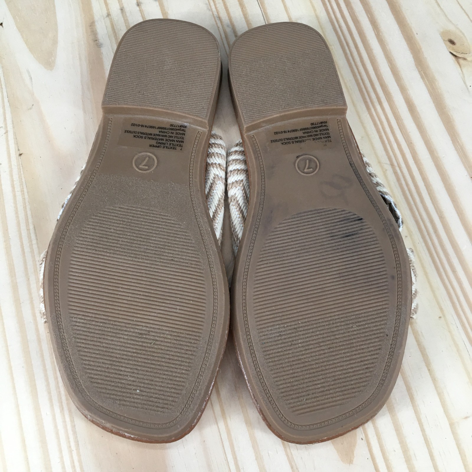 Universal Thread Louise Sandals Womens 7 Slide Slip On Flats Striped White Brown