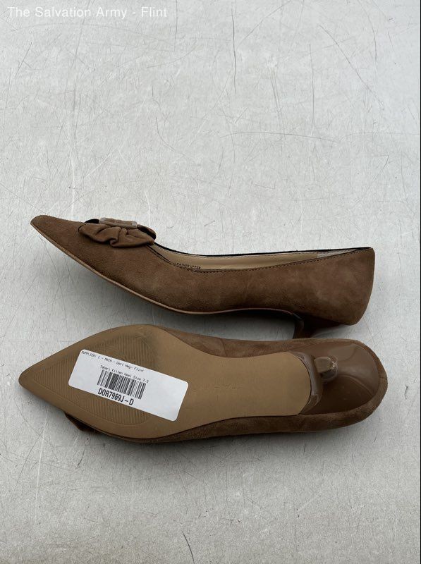 Tahari Womens Brown Suede Pointed Toe Kitten Pump Heels Size US 7.5