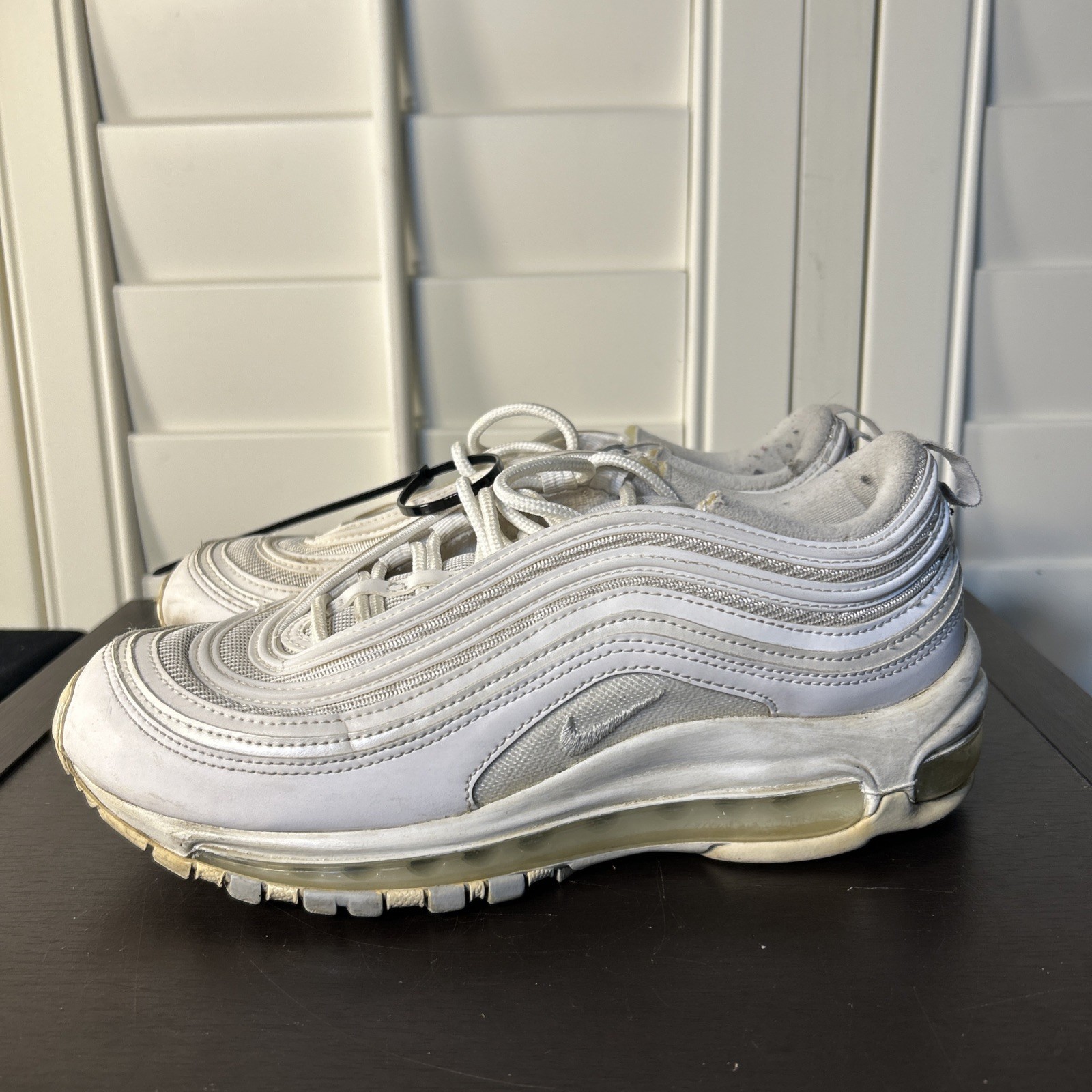 Nike Air Max 97 Women’s Size 8 Triple White Sneakers Shoes 921733-100