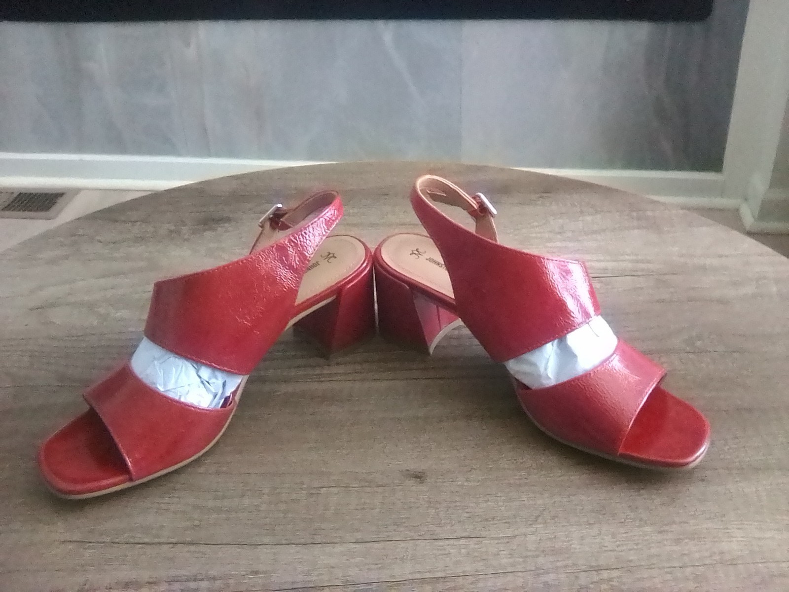 Johnston & Murphy Red Leather Strappy Sandals Open Toe Block Heel Size 8.5 M