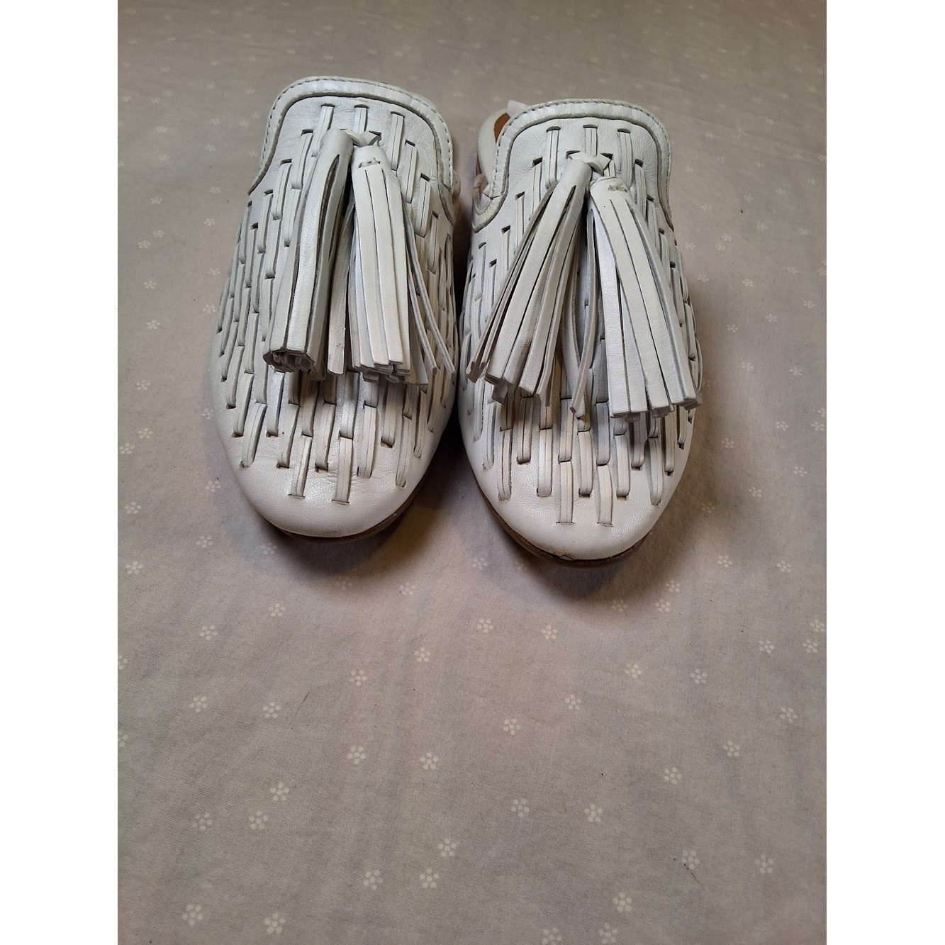 Johnston & Murphy White Tassel Woven Leather Loafers