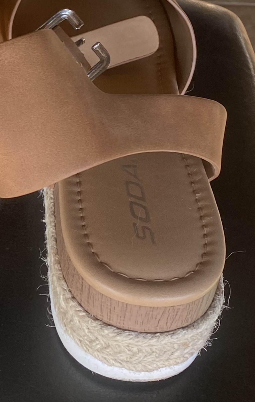 Soda Shoes Womens Size 9.5 Topic Platform Sandals Light Brown