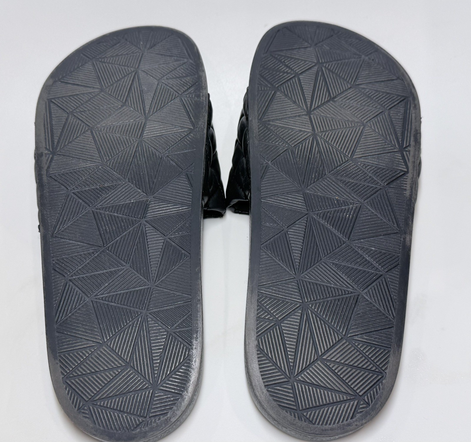 Kurt Geiger London Meena Eagle quilted Black slides Size AU 9 EU 40