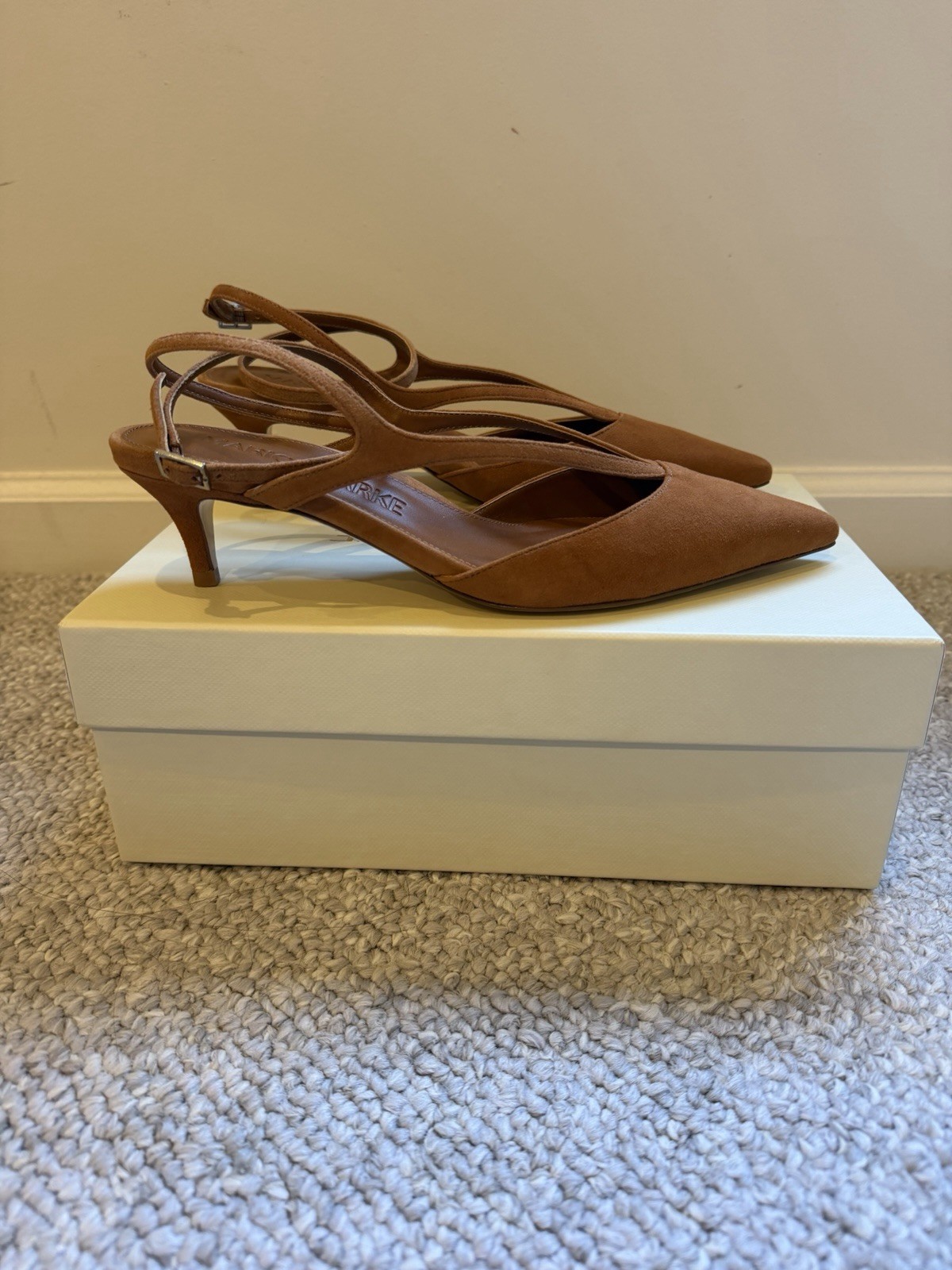 NIB Marion Parke Brown Suede Hazel Kitten Heels EU 38.5 / US 8.5