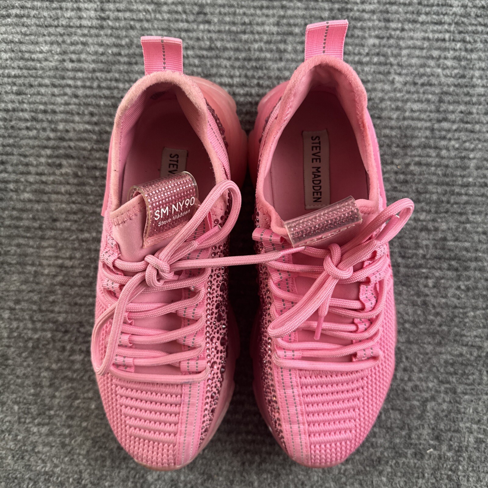 Steve Madden Maxima Hot Pink SM NY90 Girls Women Size 7.5M Shoes