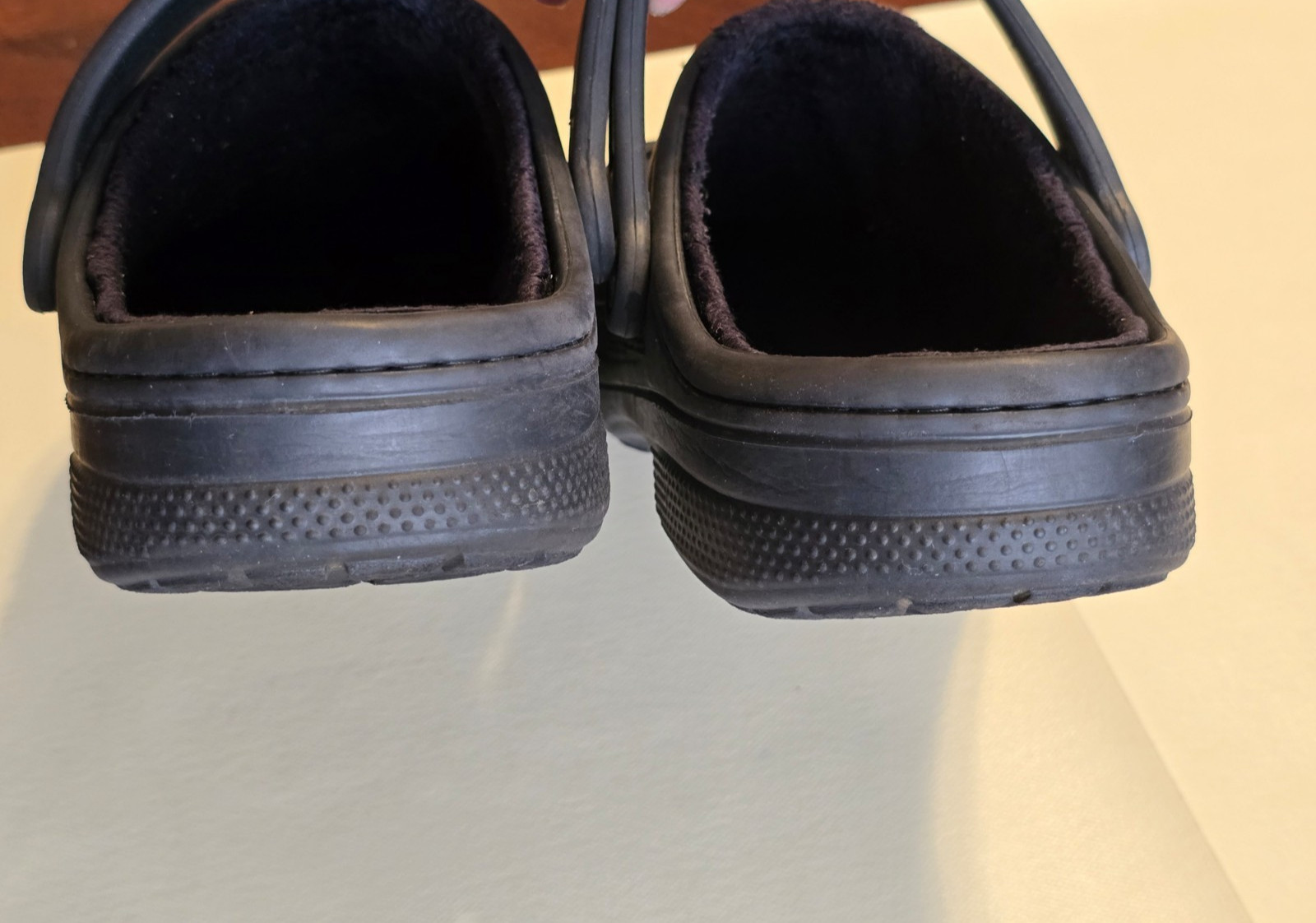 Crocs Baya Black Lined Clogs Slip on Unisex Size M10/W12