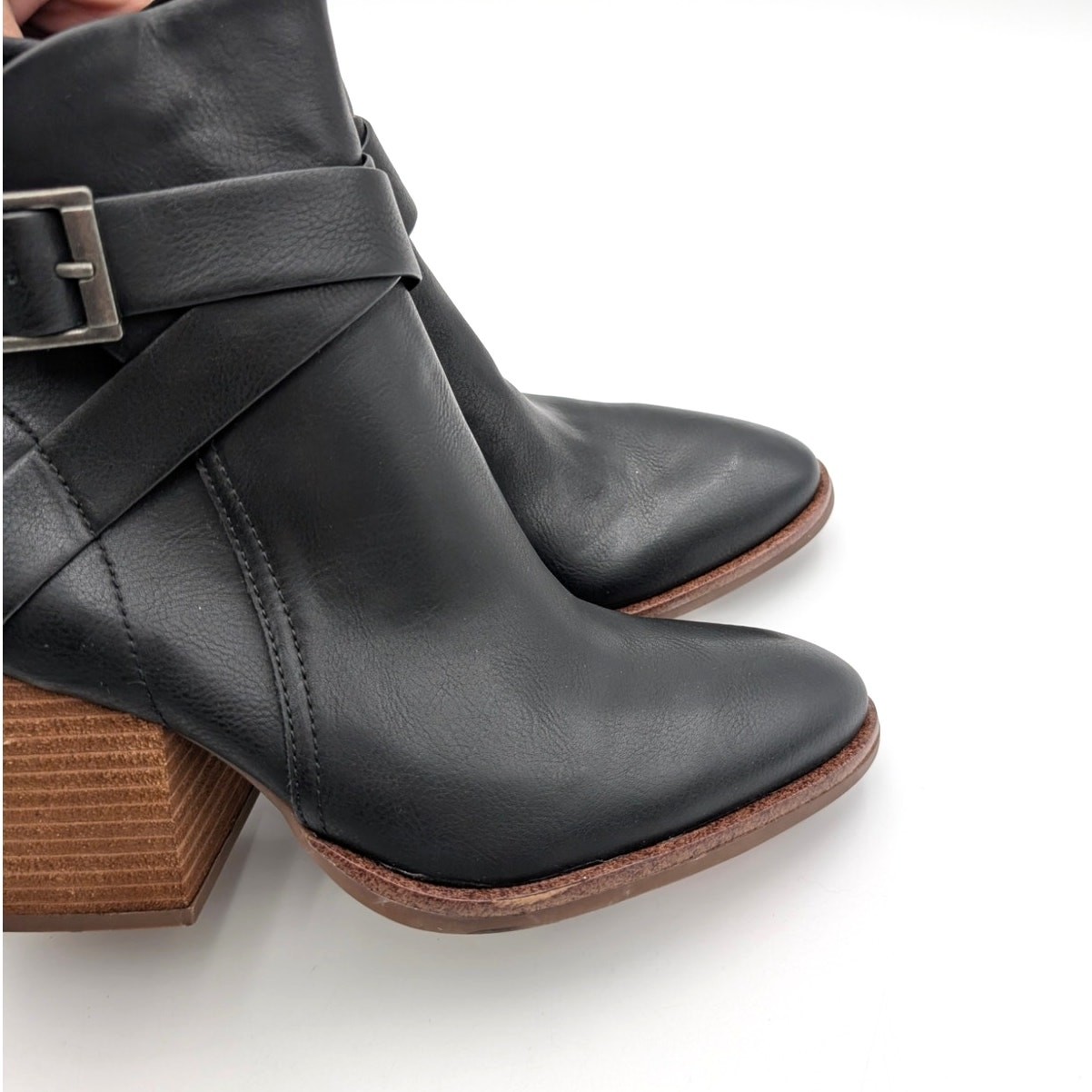 Korks Shyla Block Heel Ankle Bootie Buckle Strap Women’s Black Size US10M EU40.5