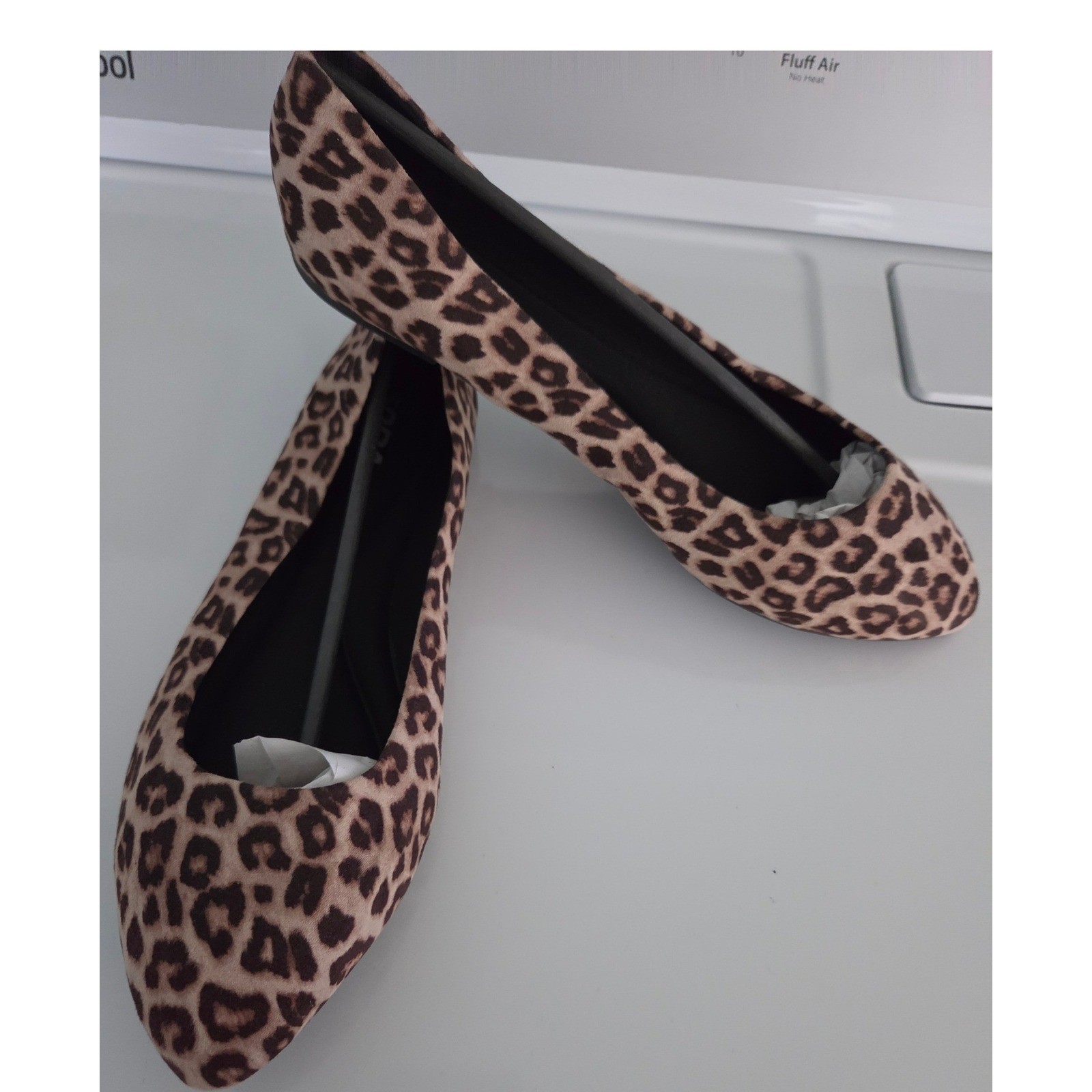 Soda Womens Leopard Print Pointed Toe Ballet Flats Tan Black Animal Size 10