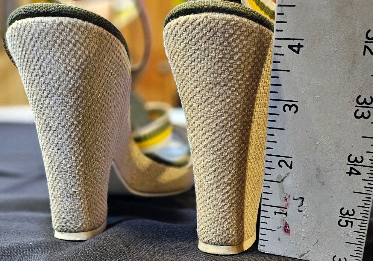 BCBG Green/Yellow Strappy Fabric Sparkle Heel Womens SZ 10B Party Cocktail,