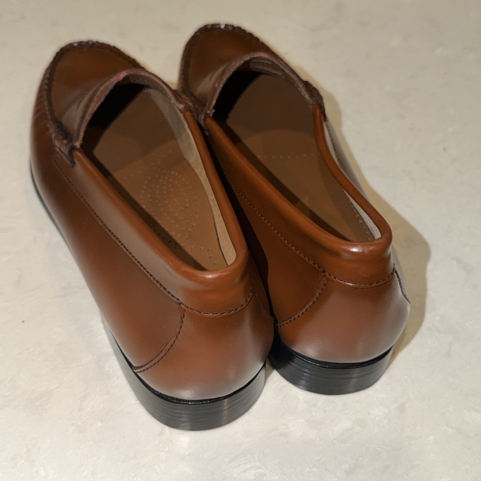 G.H. Bass Weejuns Whitney Penny Loafers Brown Mahogany Size 11M New No Box