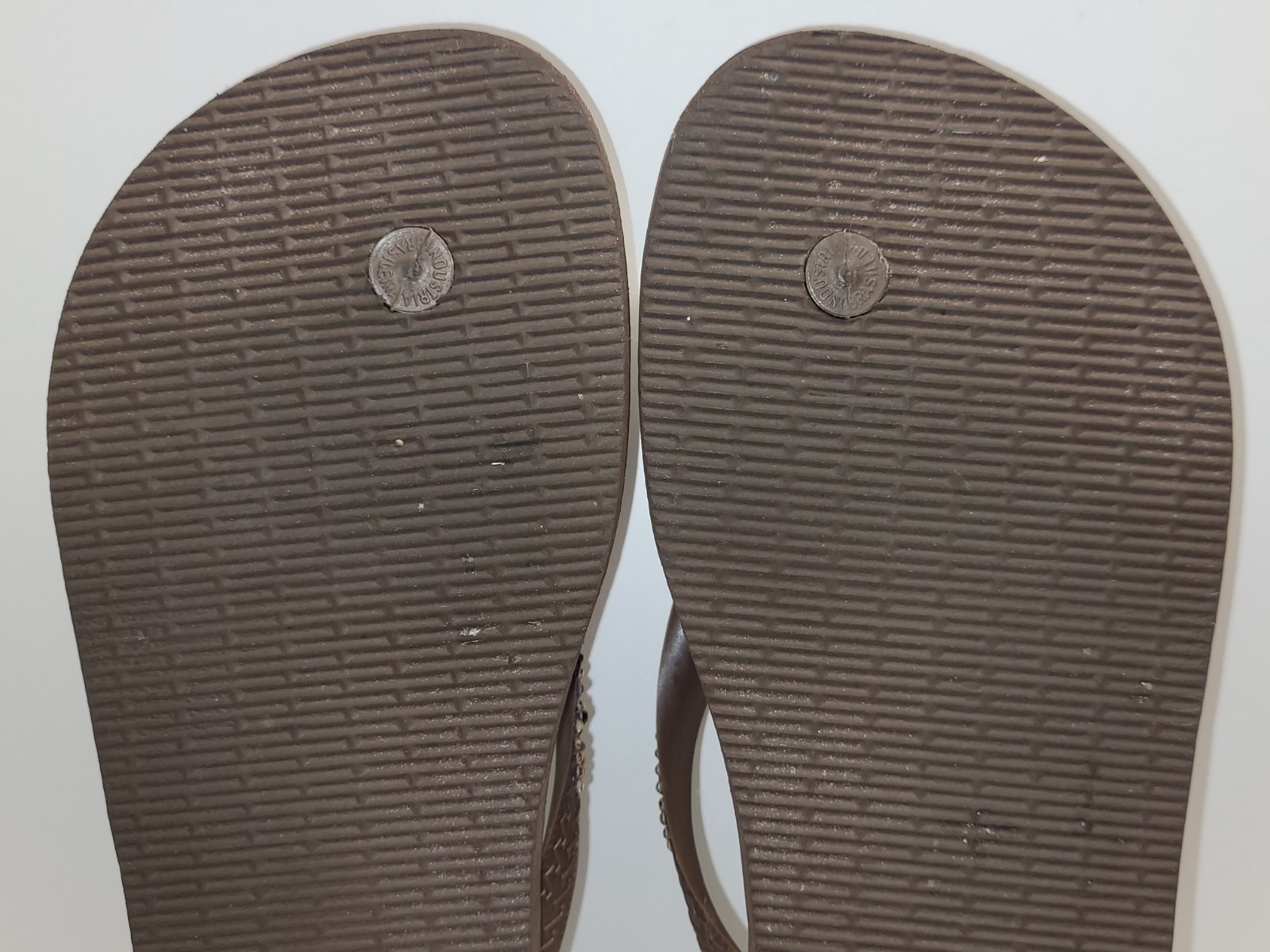 Havaianas Slim Glitter II brown sandals & rhinestone embellished straps W 9/10