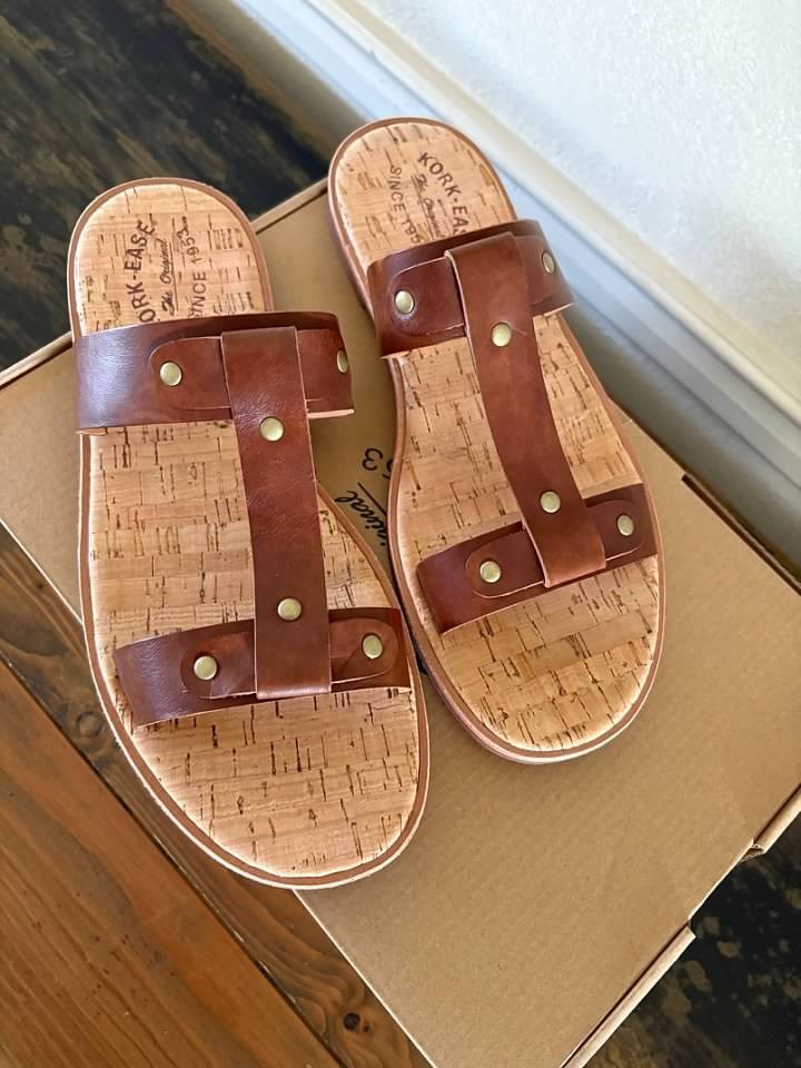 Kork Ease Womens Full Grain Leather T-Strap Sandals Basel Brown- SZ 7 -11-NIB