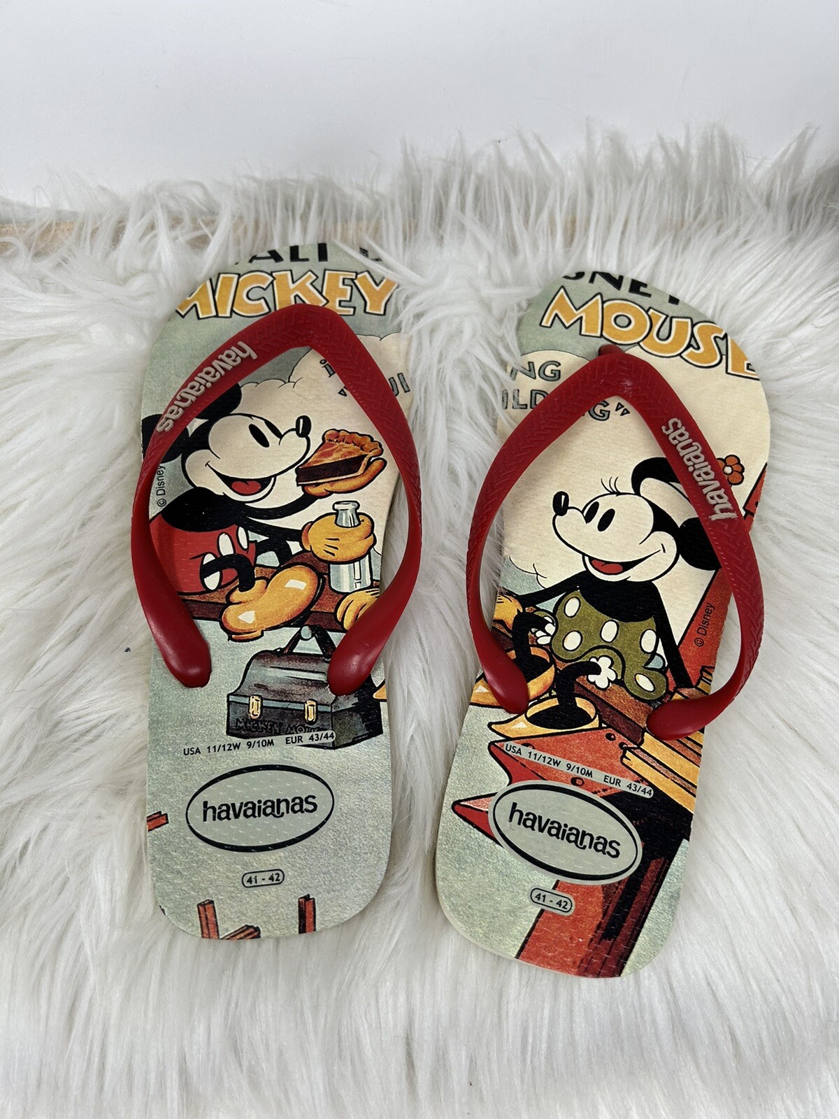 Havaianas Disney Parks Mickey Mouse Beige Flip Flops Sandals W 11/12 M 9/10