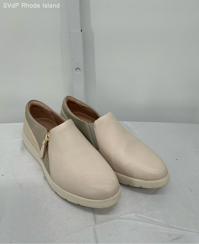 Rockport Beige Total Motion Trutech Casual Shoe Women 6