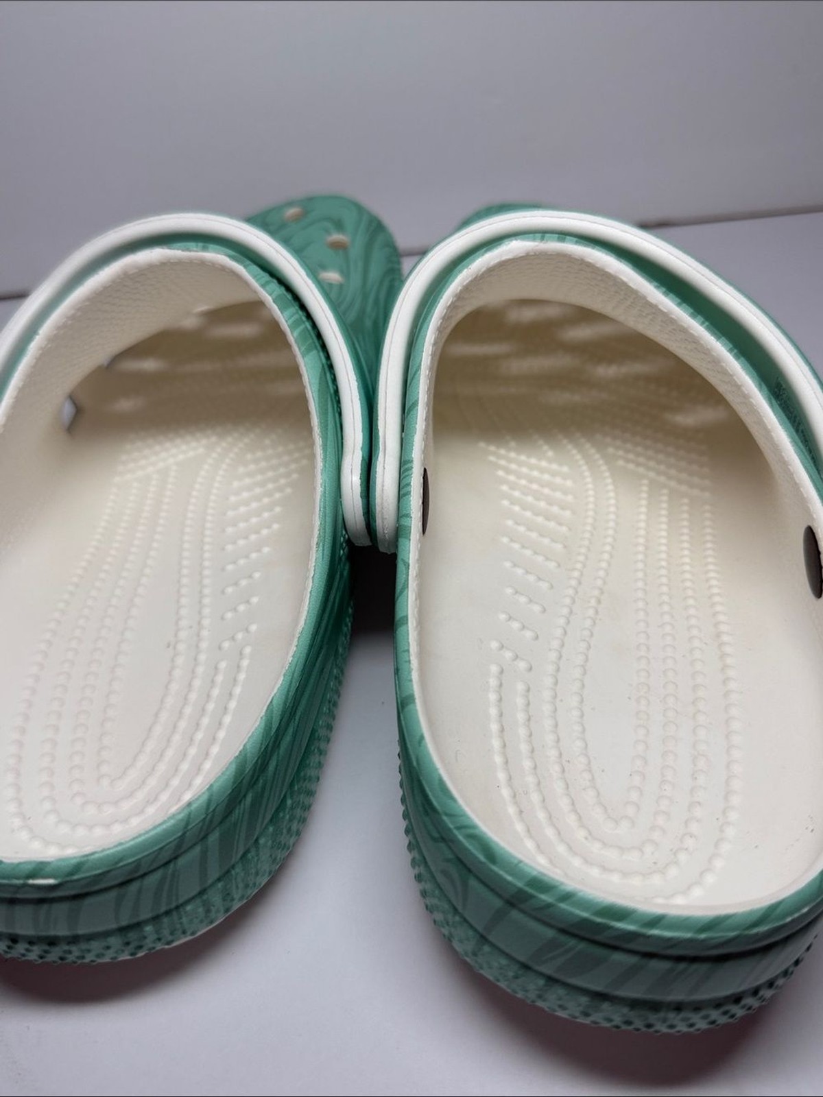 Crocs Classic Marbled Clog Aqua Green White Unisex Size M9 W11