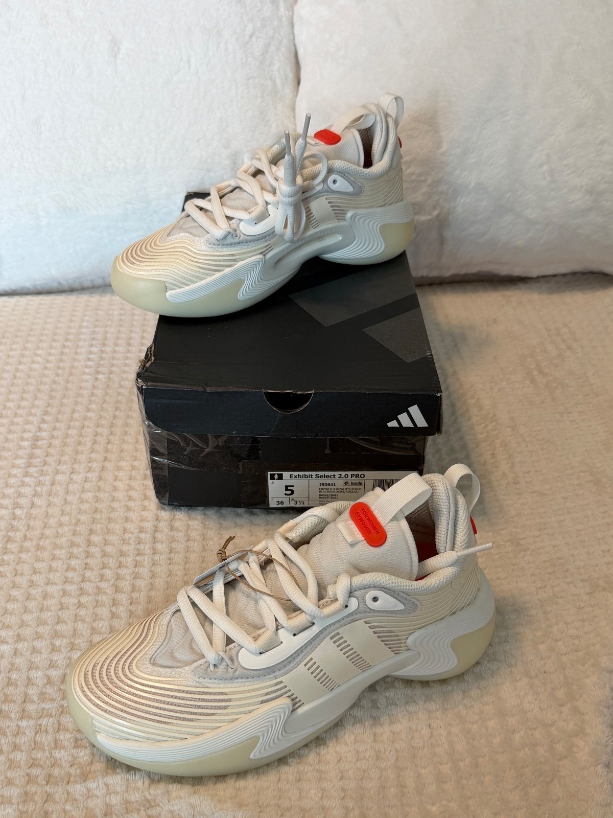 Size 5 – Adidas Women Exhibit Select 2.0 Pro Shoes JS0641 White Basketball