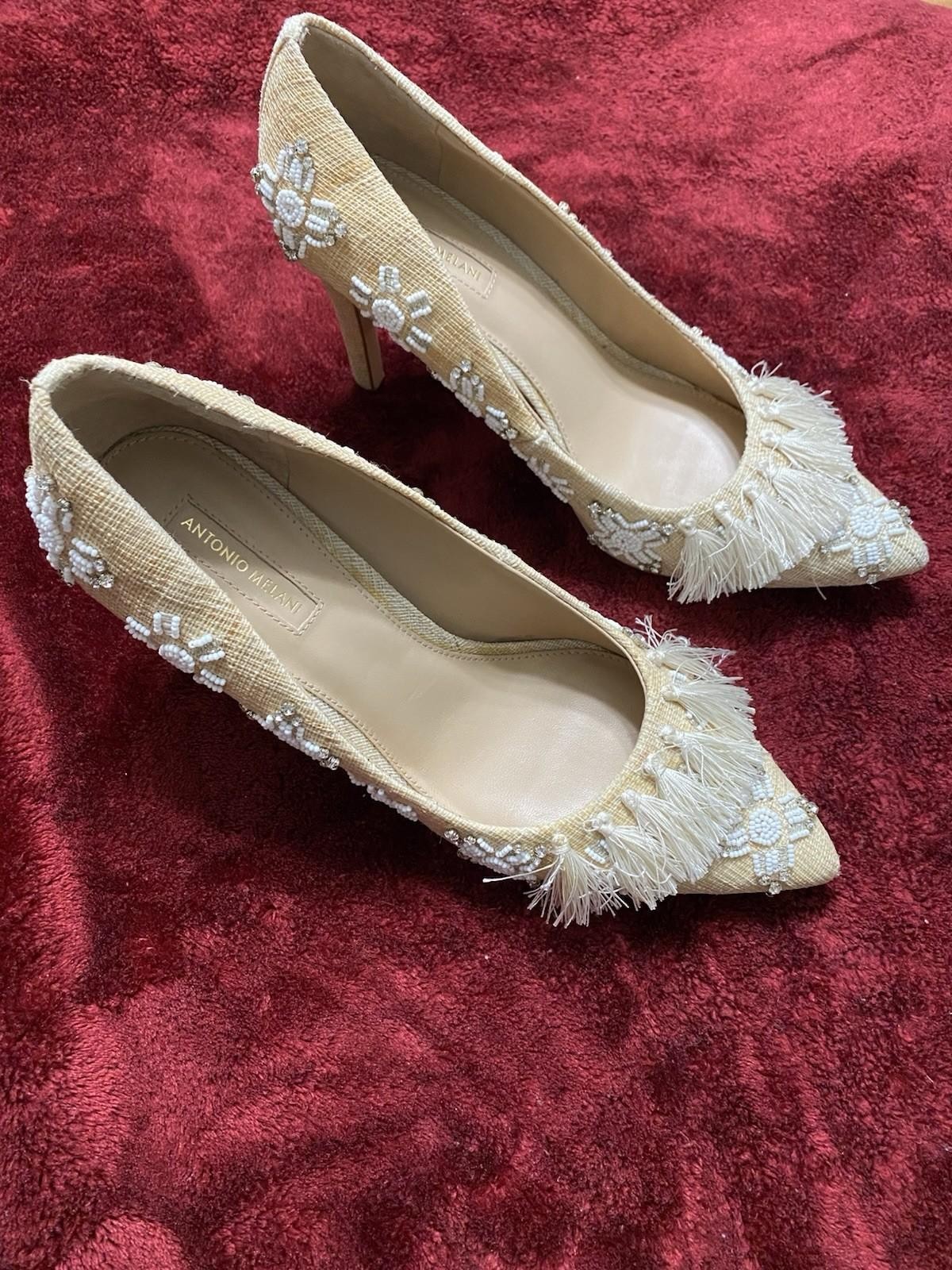 Antonio Melani Ivory Heels 10M Beaded Rhinestone Tassel Dress Shoes Wedding