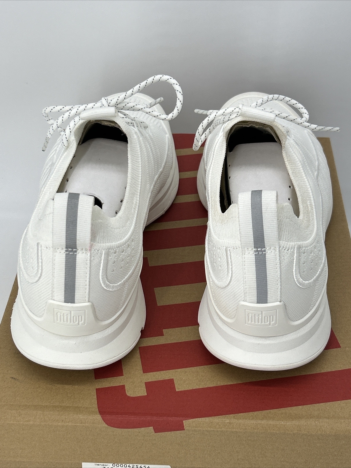 FitFlop VITAMIN FF Knit Sports Trainers Shoes Sneakers Size 11 Urban White