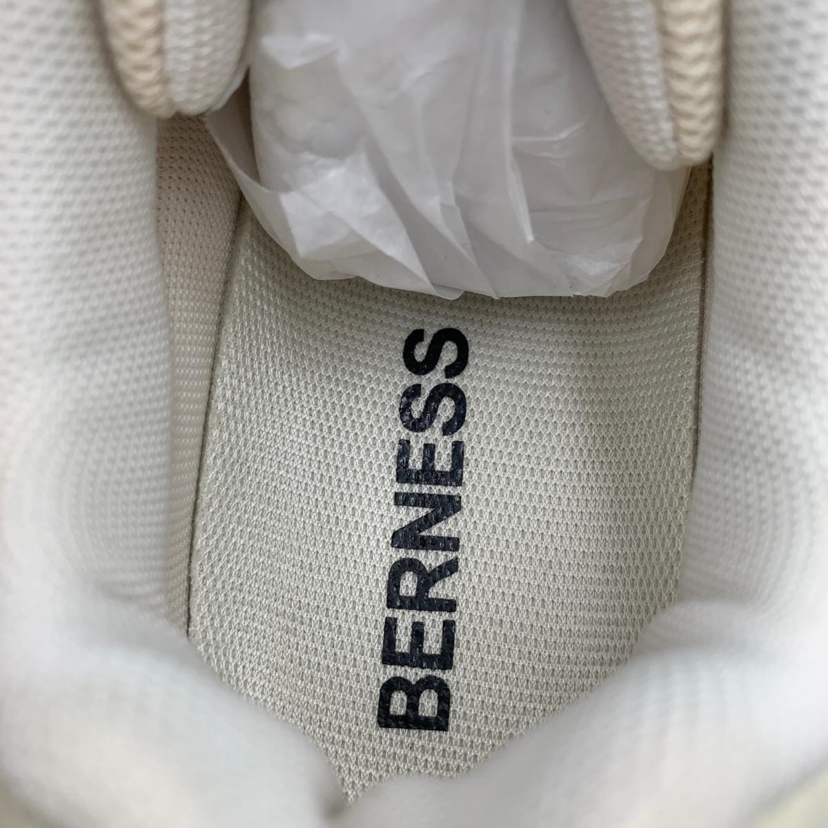 Berness Womens US 7 Fashion Shoes Beige Mesh Leather Lace Up Athletic Sneakers