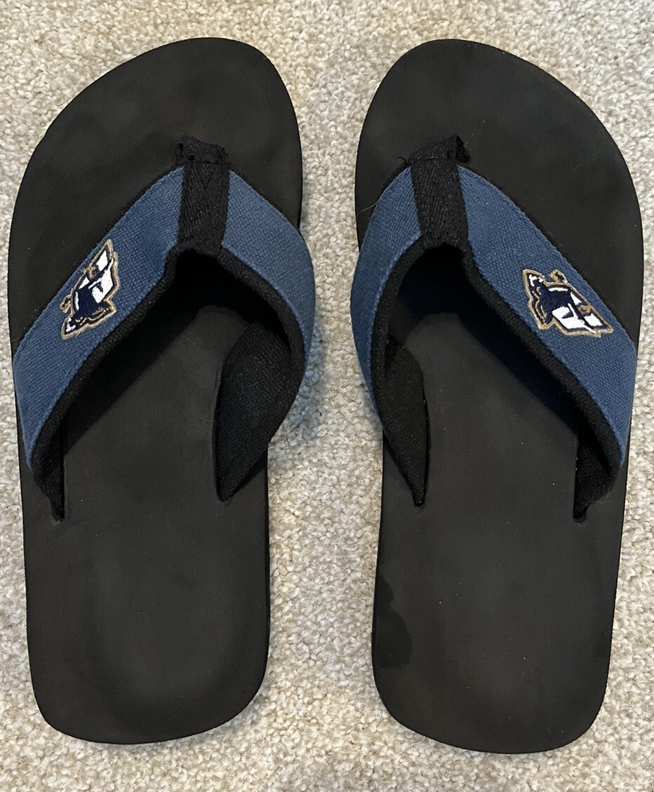 Awesome University Of Akron Zips Women’s Flip-Flops Size 6 Excellent