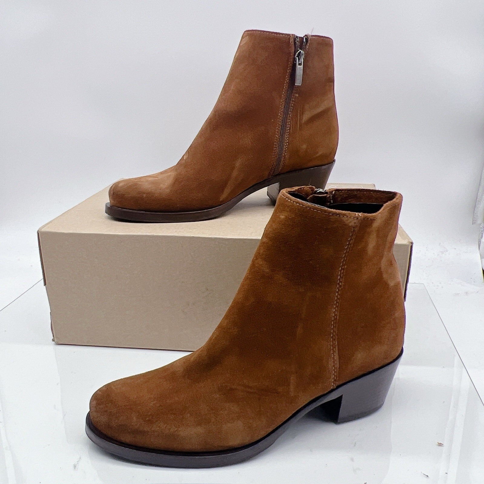 La Canadienne Peter Waterproof Bootie Heel Round Toe Tan Brown Suede US 7
