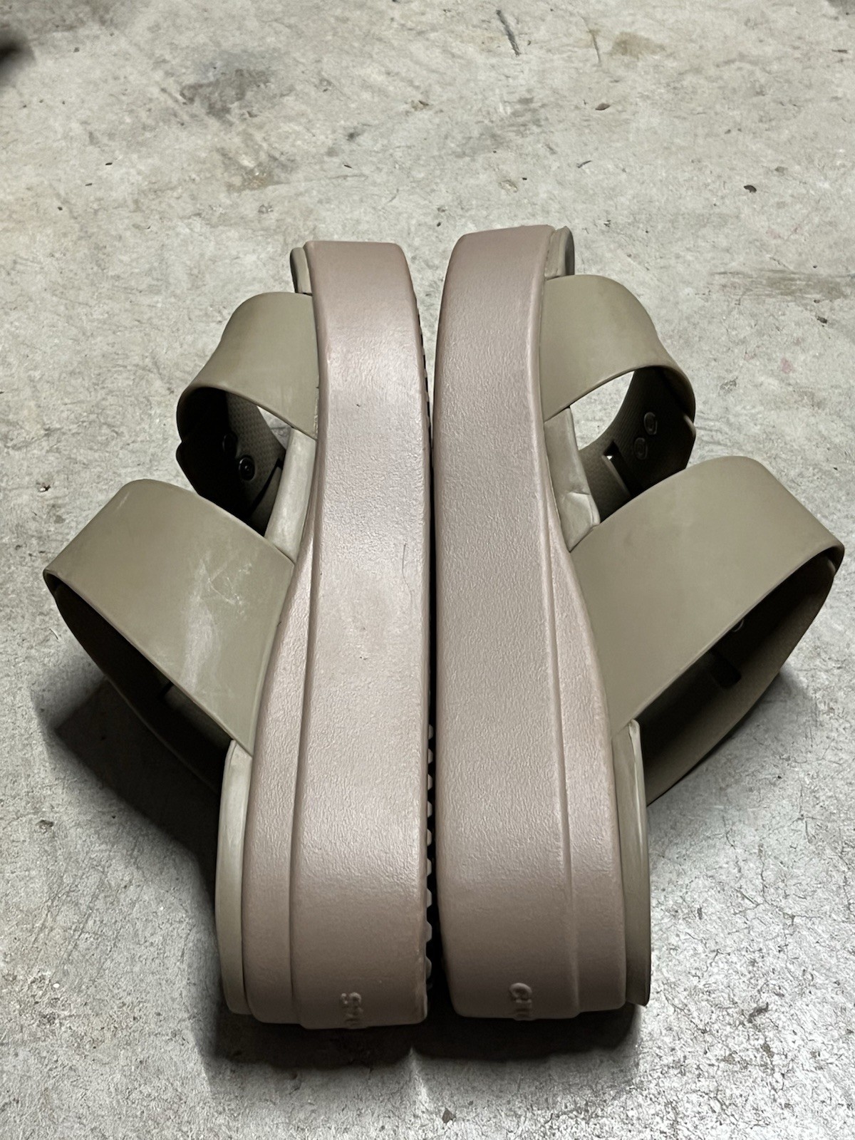 Crocs LiteRide Brooklyn Buckle Low Wedge platform Latte / Mushroom sandals sz. 7