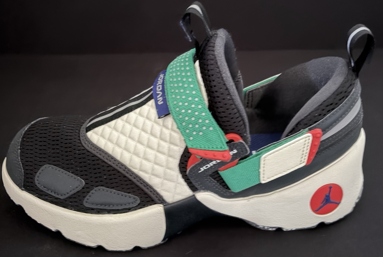 Nike Air Jordan Jordan Trunner LX Rare Air Shoe Women Sz 8.5 Men 7 IM6531-001