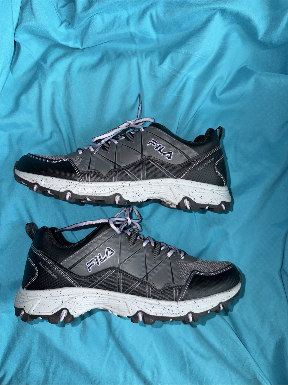 PERFECT FILA Outdoor AT Peake 24 Womens Trail/Hiking Shoes Gray/Purple Size 11