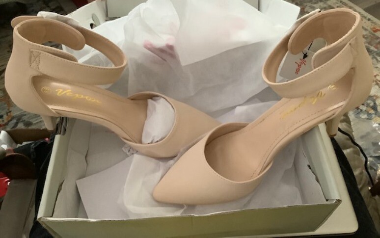 Vepose New York Size 9.5 Nude Nubuck beige high heel dress shoes style CJY031