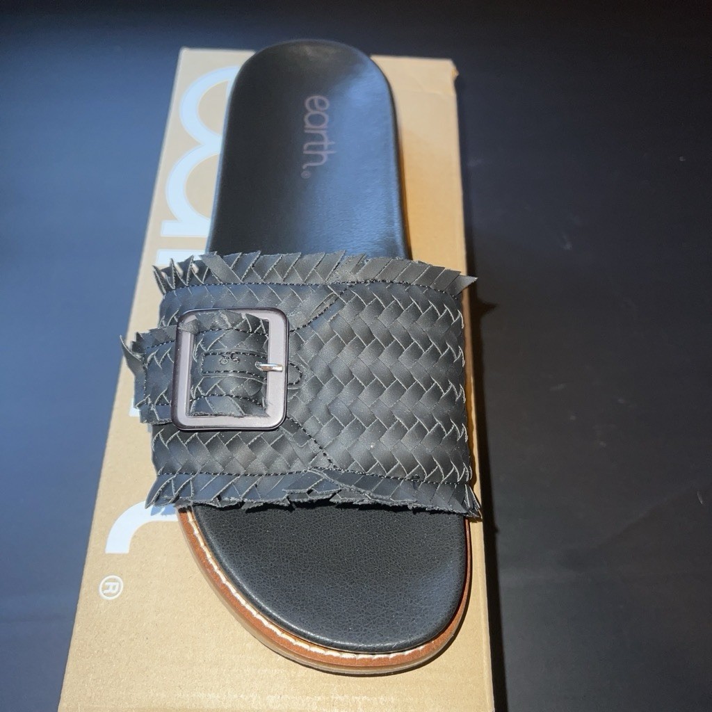 Earth Women’s Black Woven Buckle Logo Slide Sandals Slip On Casual US 8.5