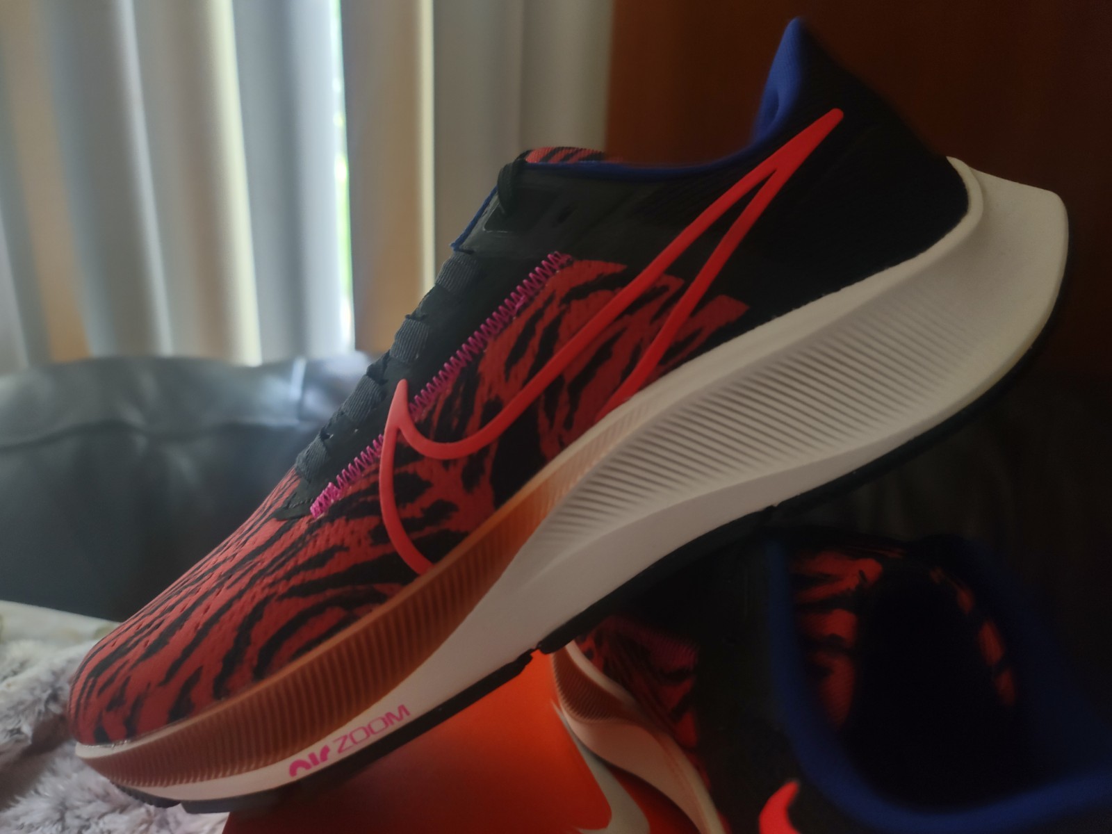 New with box -Nike Women’s Air Zoom Pegasus 9.5 Burnt Sunrise Habanero Red