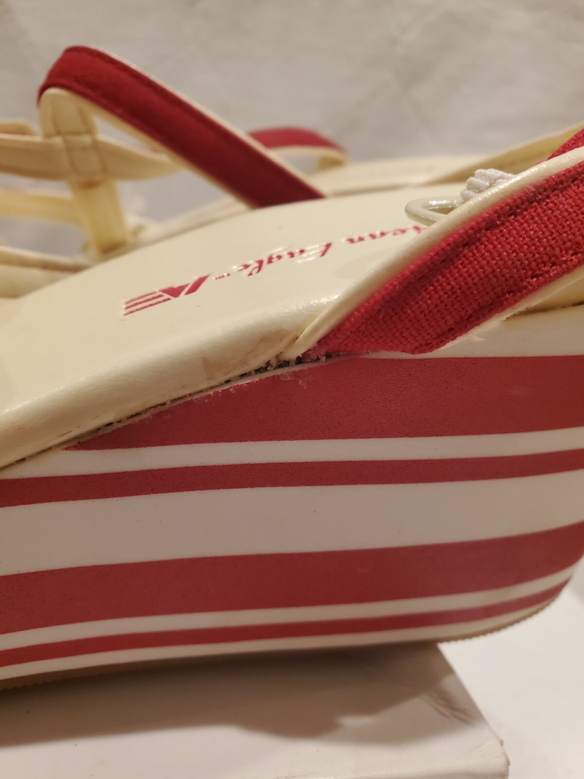 American Eagle Women 8 M Red White Sasha Eva Wedge Heel Stripe Strappy Shoe
