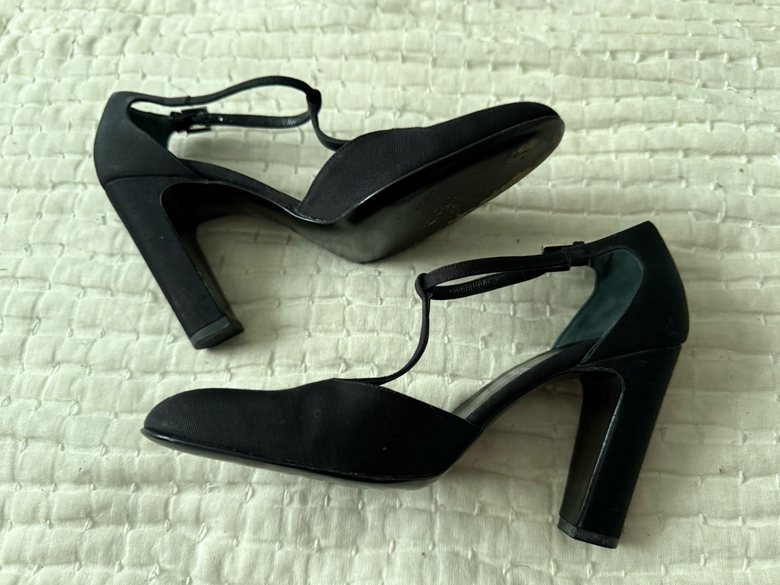 Bally Switzerland Black Grosgrain T Strap Pumps Heels Sz 6