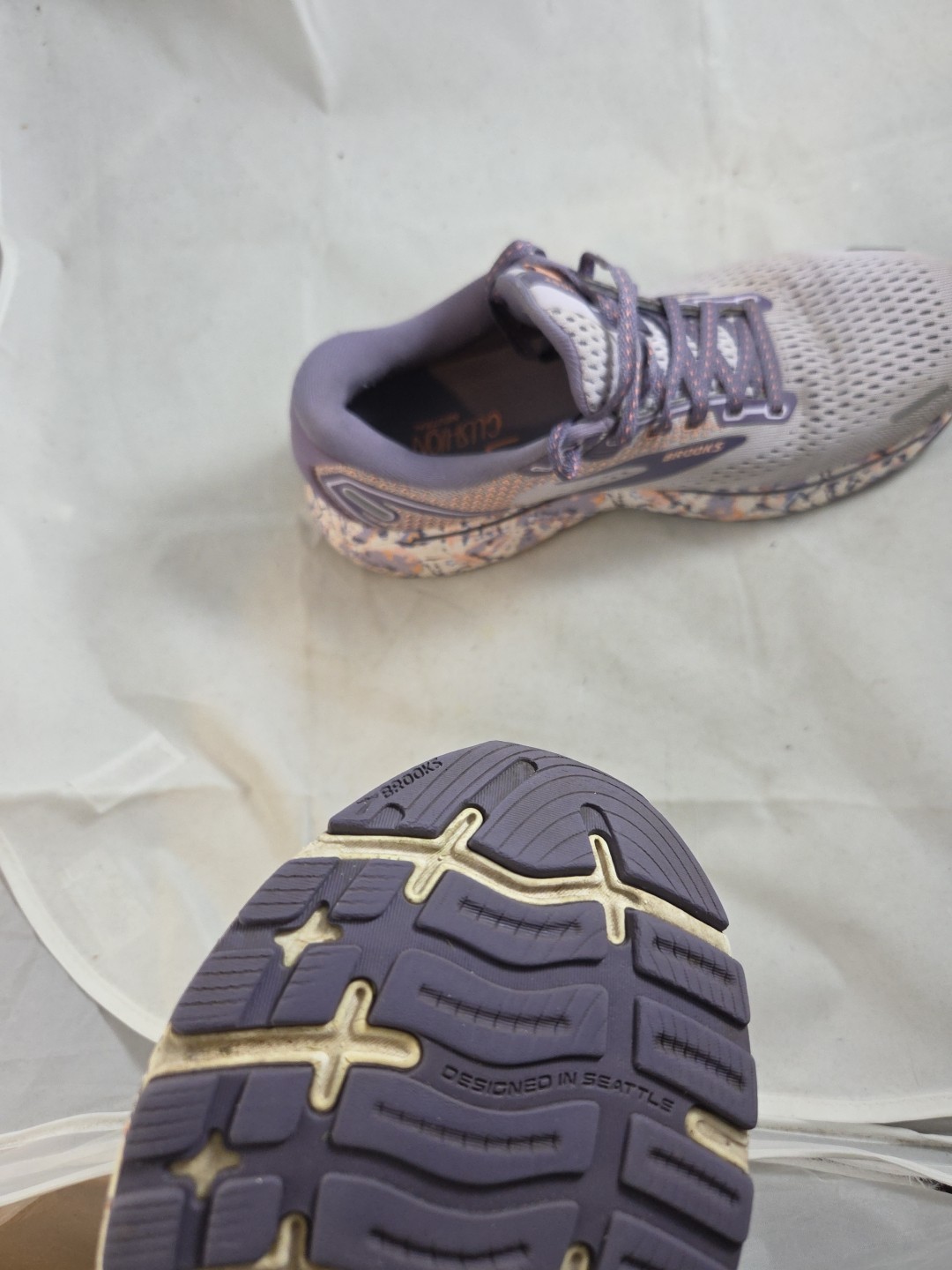 Size 8 – Brooks Ghost 14 Delicate Dyes Womens Running Shoe Purple Sneaker