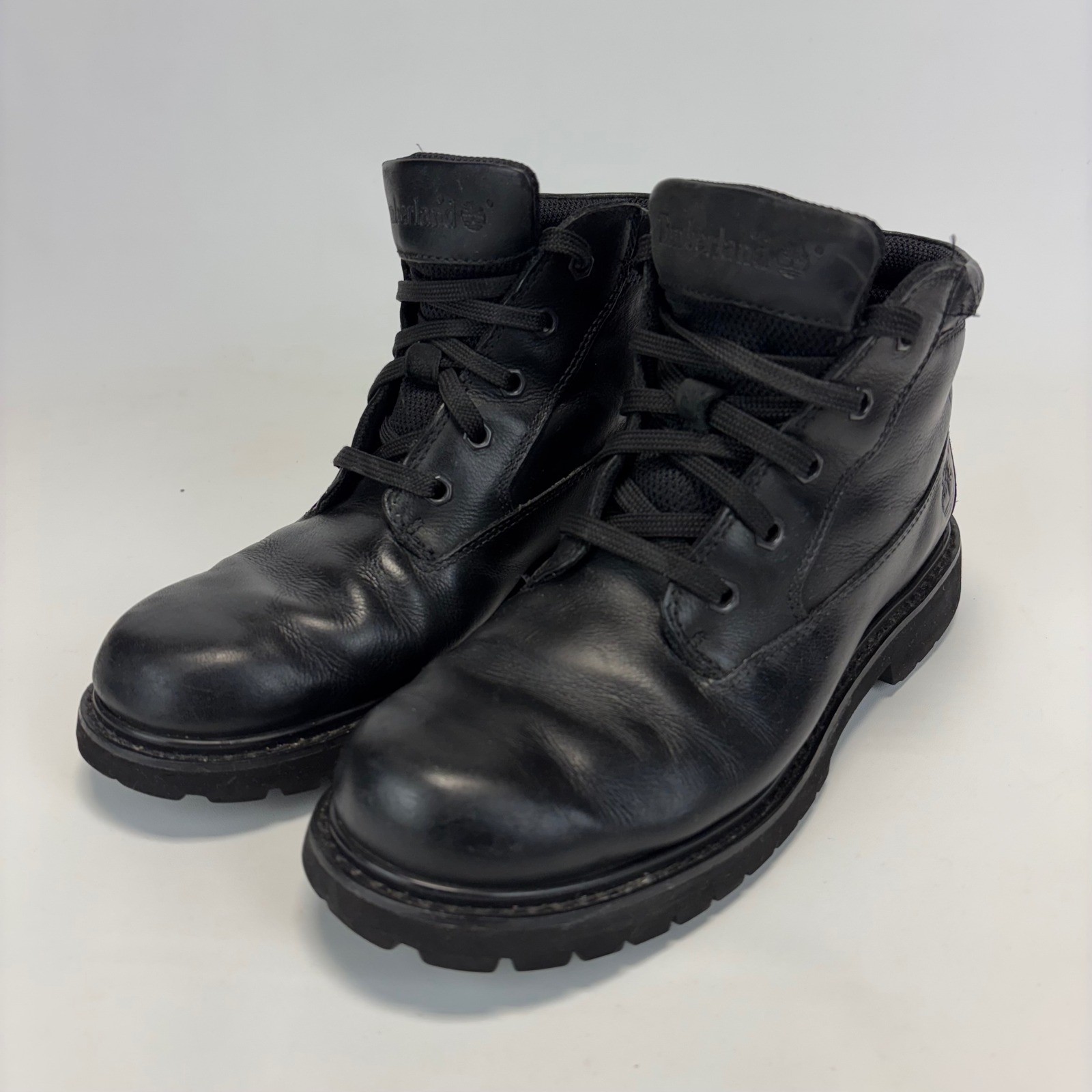 Timberland Ankle Boots Womens 8.5M Black Leather Rugged Lug Sole Workwear Light