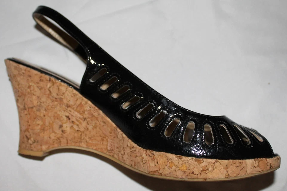 CHINESE LAUNDRY Women’s Dress Shoe 3.5 IN WEDGE HEEL black 10M