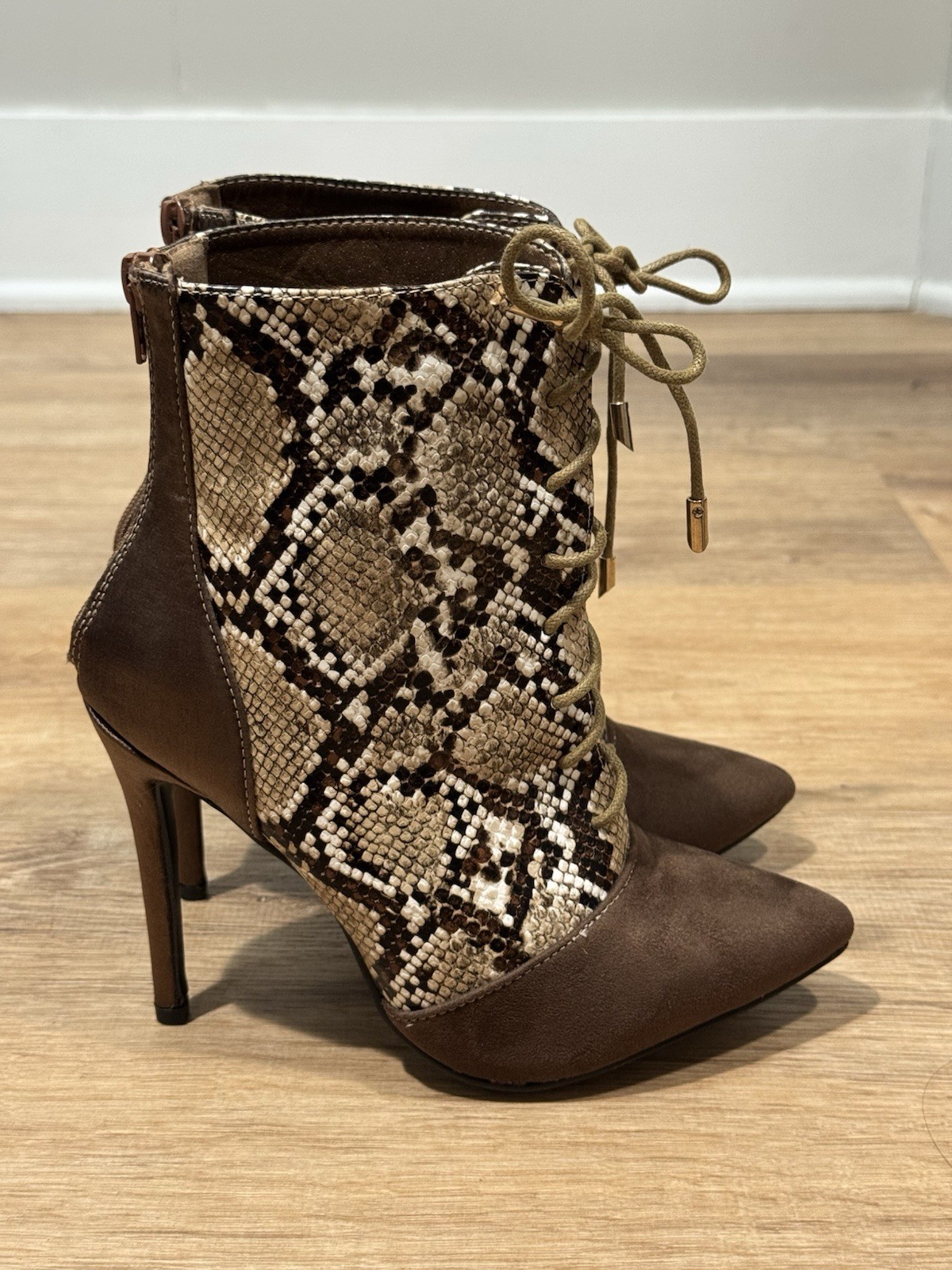 NEW Nasty Gal Snake Print Lace Up Bootie Brown Size 37/4