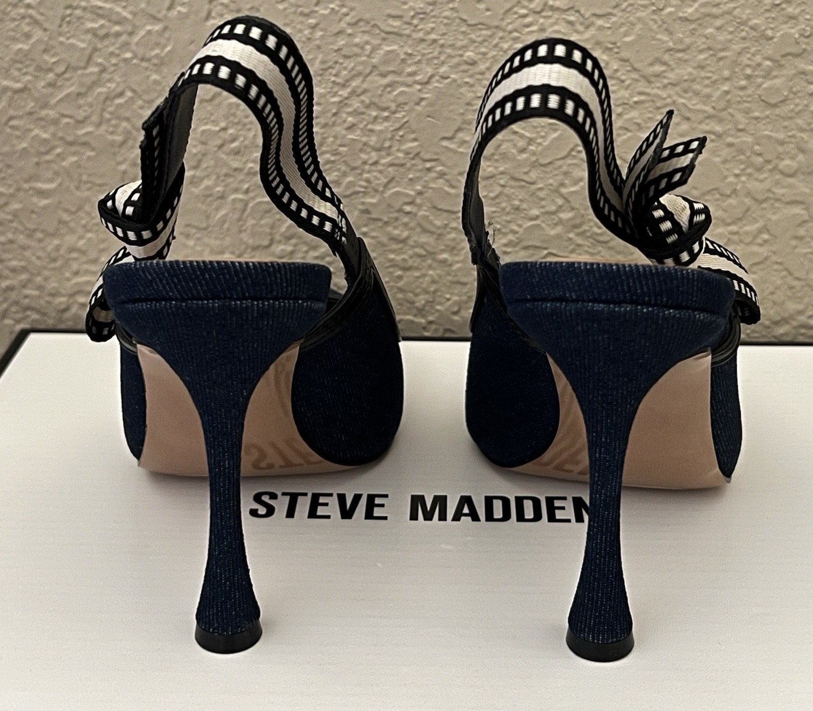Steve Madden Women’s Bri Dark Denim Design Heels Size-6.5