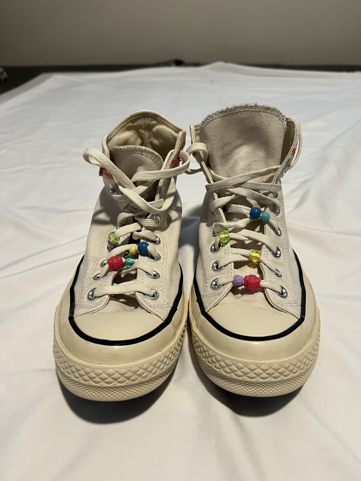 chuck taylor converse womens