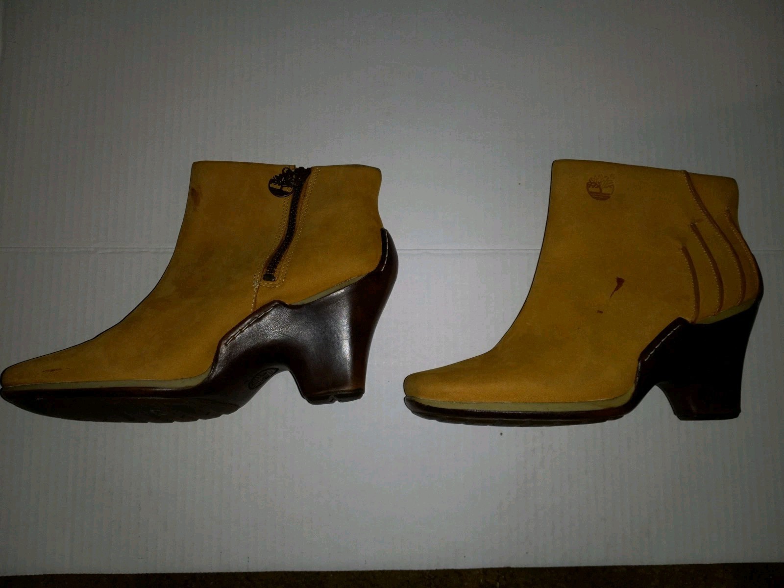 Timberland Ankle Heeled Boots Women’s 9 M Tan Brown Booties Winter Fall See Pics